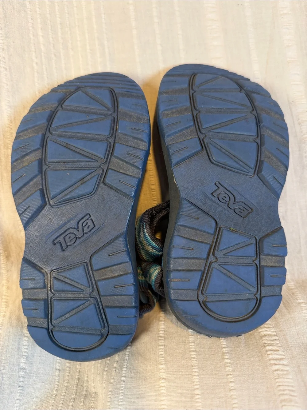 Teva Kids 11 Hurricane Sandals Beach Pool Outdoors Water Sports Adjustable Kayak